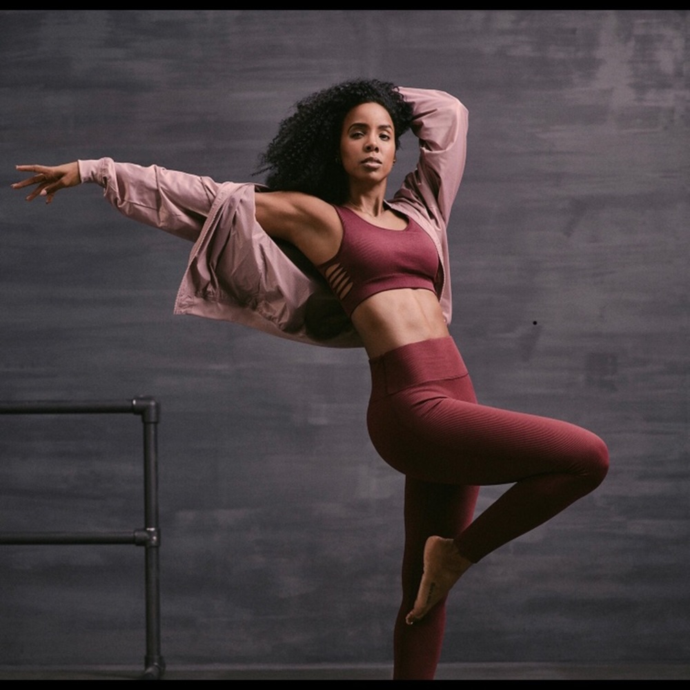 “Fabletics” High Waisted Seamless Ribbed Leggings